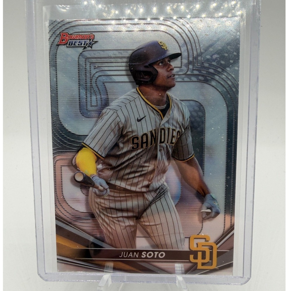 2022 Bowman's Best Juan Soto San Diego Padres Baseball Card #27 Chrome MLB